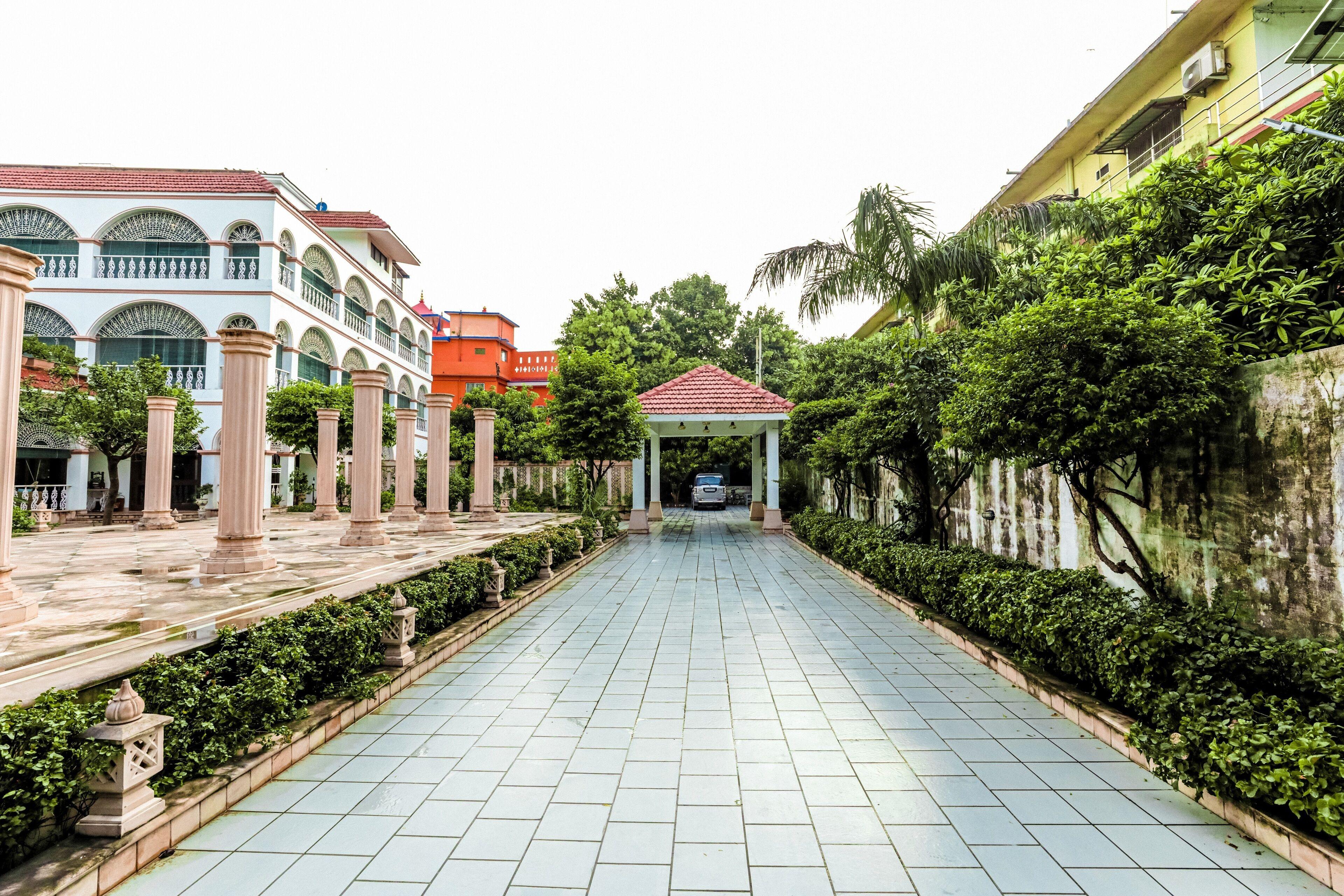 Saptapuri By Royal Orchid Hotels Limited Varanasi — Photos 2
